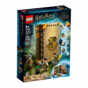 LEGO Harry Potter Trenutak iz Hogwartsa: Sat Travarstva (76384) 