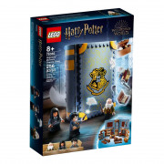 LEGO Harry Potter Trenutak iz Hogwartsa: Sat Čarolija (76385) 