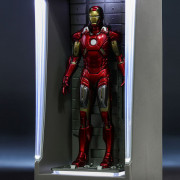 Hot Toys Marvel Miniature: Iron Man 3 (Mark 7 with Hall of Armor) Figura 