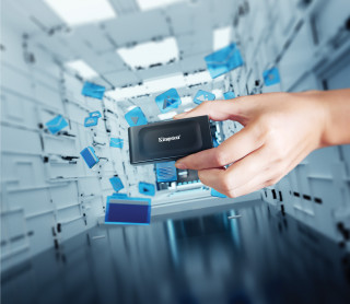 Kingston Technology XS1000 2 TB USB Tip-C 3.2 Gen 2 (3.1 Gen 2) Crno PC