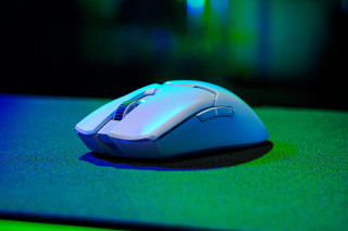 Razer Viper V2 Pro miš Igranje Desno RF Wireless + USB Type-C Optički 30000 DPI PC