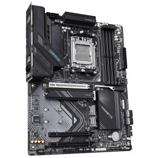GIGABYTE X870 GAMING WIFI6 AMD X870 Utor AM5 ATX PC