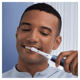 Oral-B iO7 električna četkica za zube Sapphire blue Dom