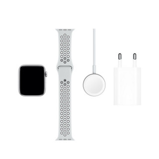 Apple Watch Nike Series GPS, 44mm Silver aluminum Case with Pure Platinum/Black Nike Sport Band S/M M/L Mobile