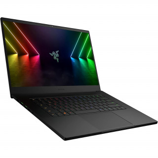 RAZER Blade 15 Laptop (RZ09-0421PEC3-R3E1) PC