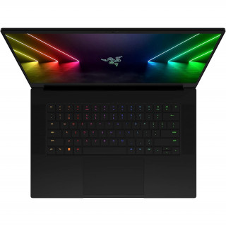 RAZER Blade 15 Laptop (RZ09-0421PED3-R3E1) PC